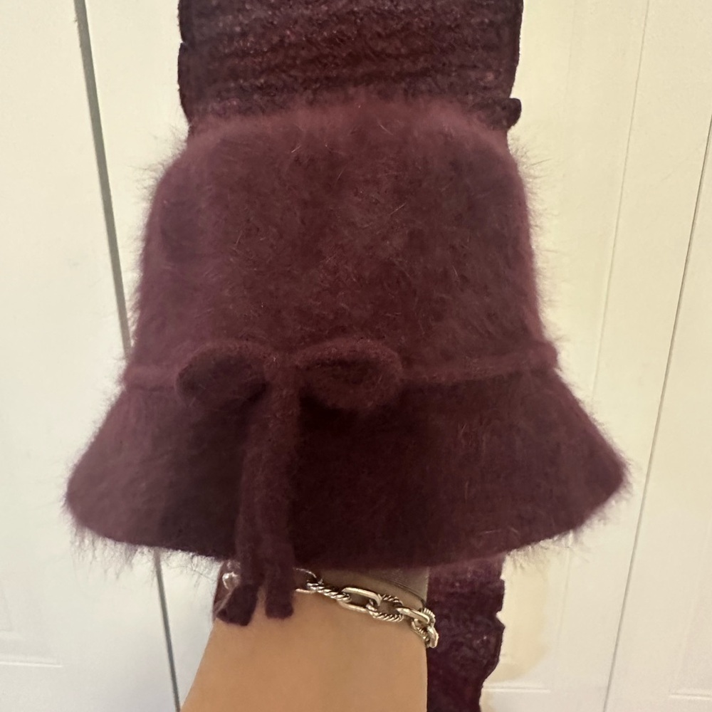 Chic Maroon Women's Hat with Bow Detail & matching knit scarf - Picture 6 of 8